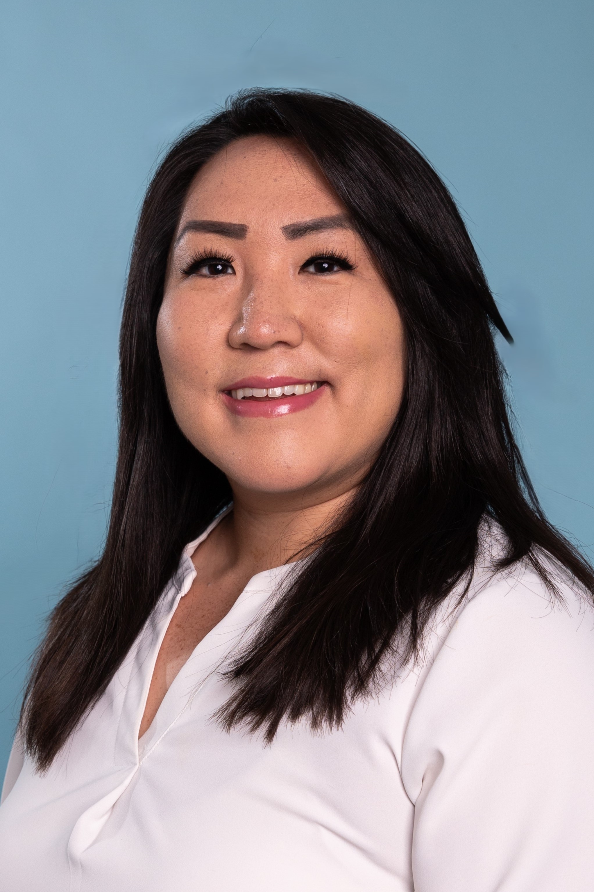 A headshot of Jennifer Fukutomi Jones